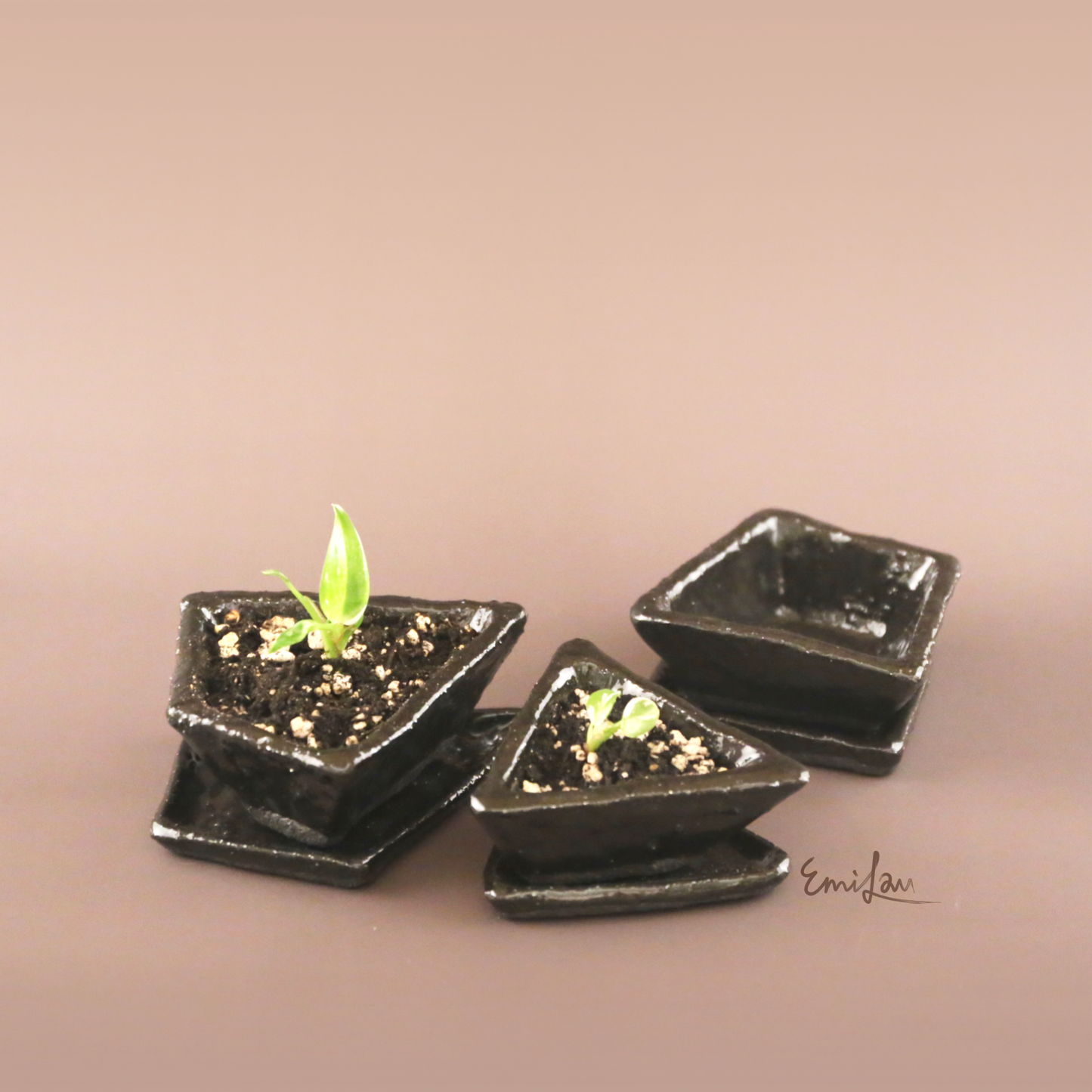 Kuro • Geometric Planters